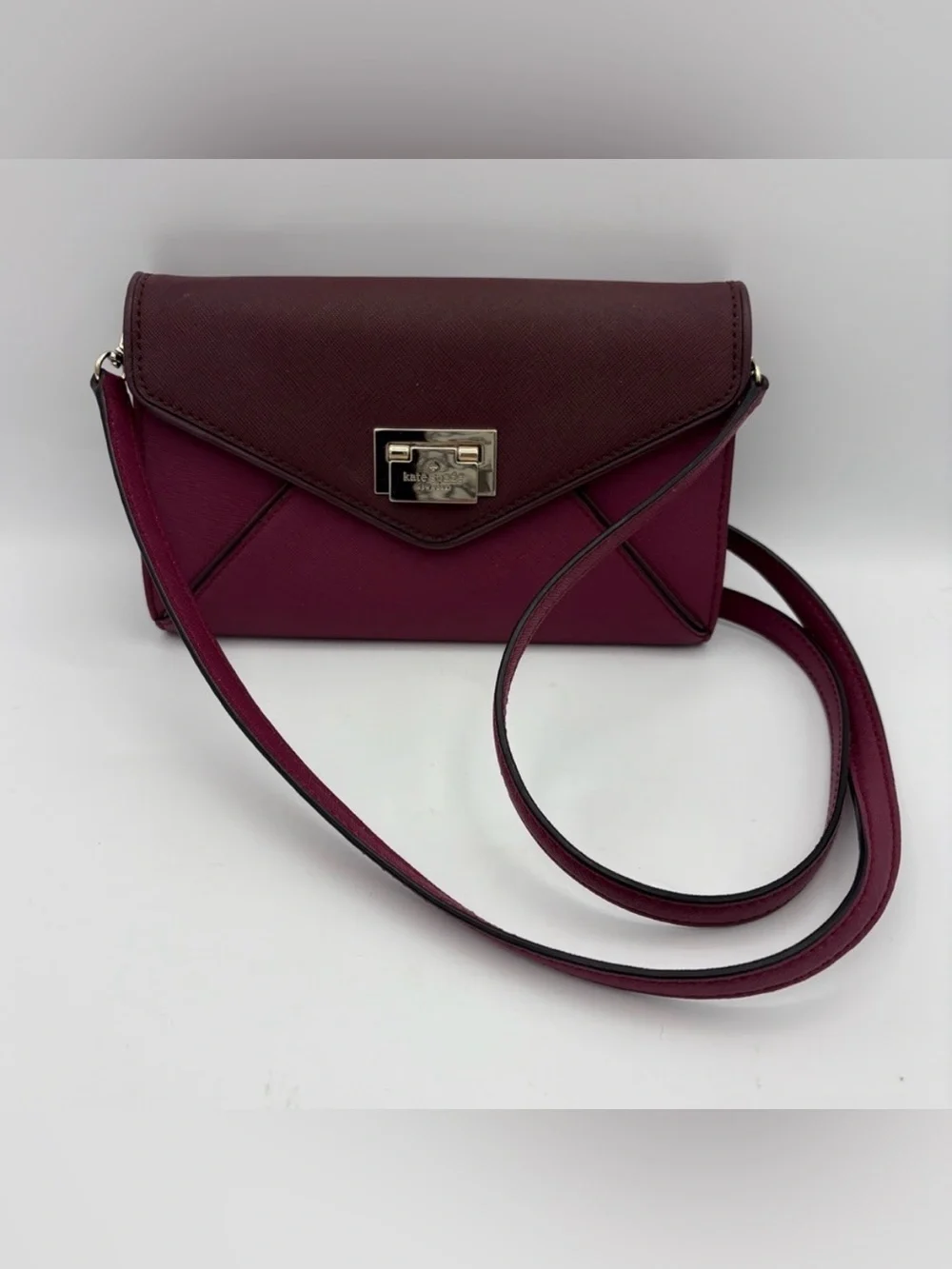 Kate Spade Wesley Place Natalie Leather Envelope Messenger Crossbody Bag Clutch